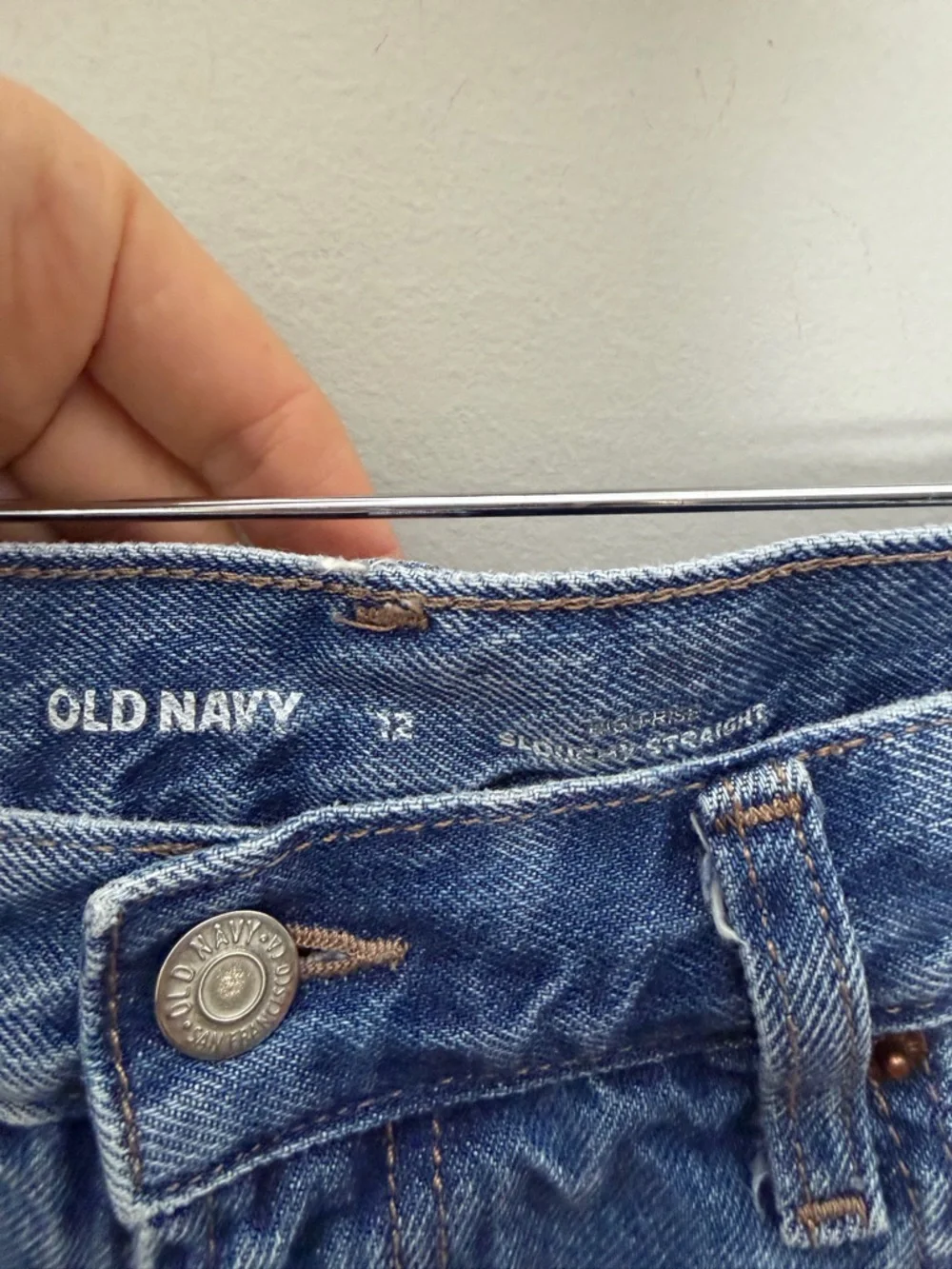 Old Navy Slouchy High Waist Denim Jean Cut Off Shorts Distressed Size 12 *1140